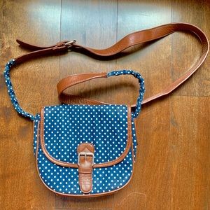 American Eagle polka dot crossbody bag 💼